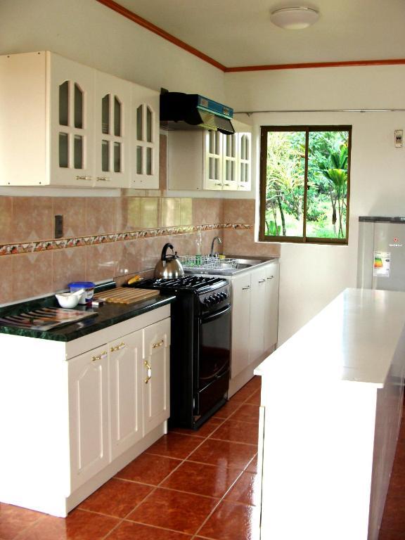 Cabanas Honu Nui Villa Hanga Roa Esterno foto